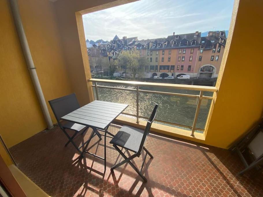 Quai Des Cordeliers, Balcon Et Vieille Ville Annecy Eksteriør bilde