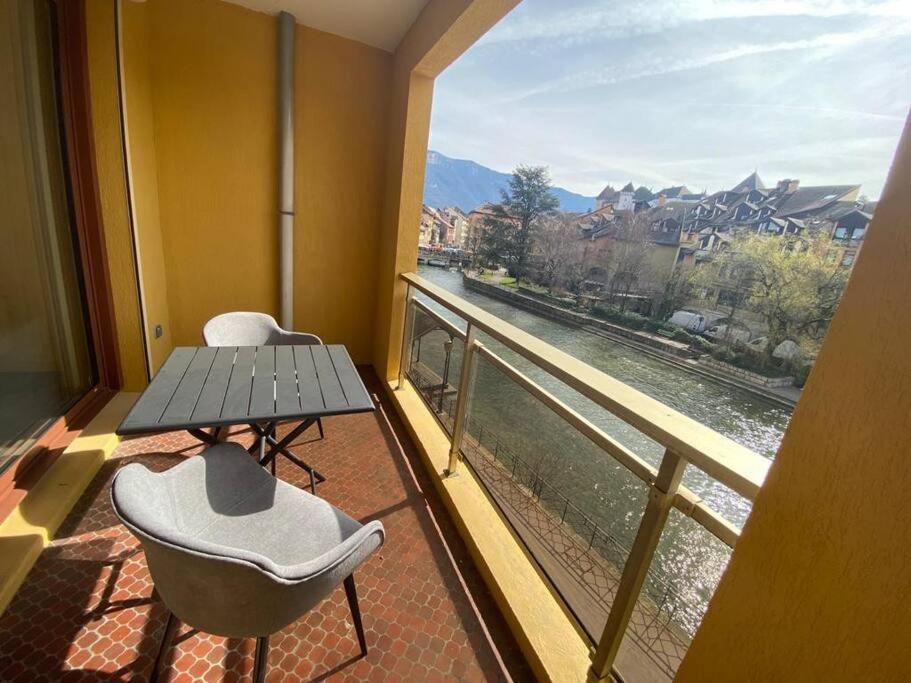 Quai Des Cordeliers, Balcon Et Vieille Ville Annecy Eksteriør bilde